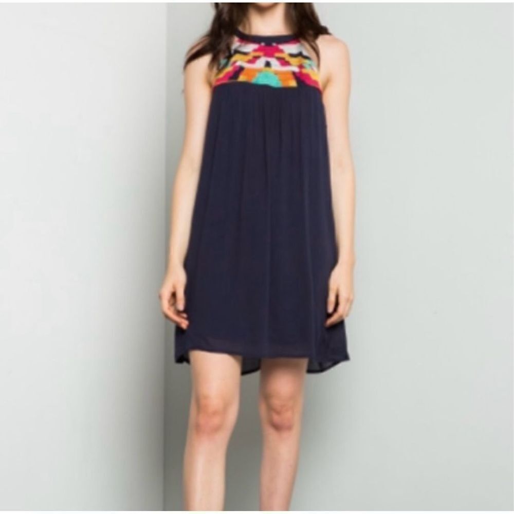 ✨THMl by Anthropologie Embroidered Navy Mini Sz Large Dress✨